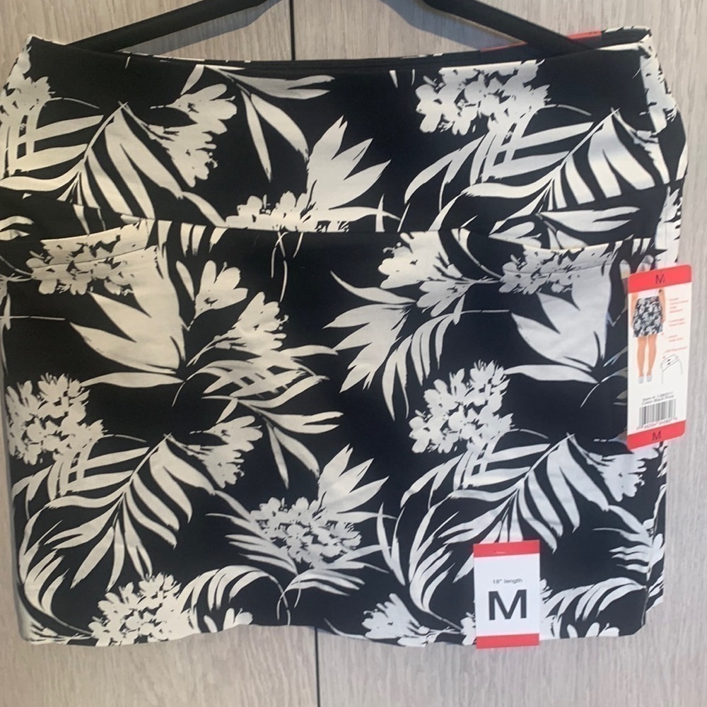 S.C. & Co. skort